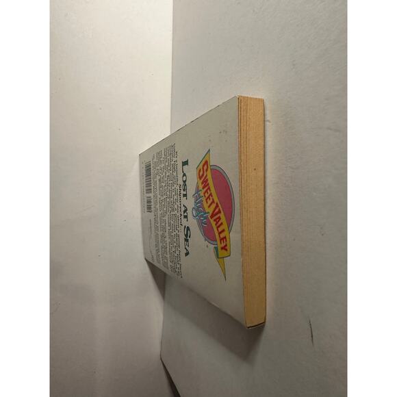 Sweet Valley High 1ST Edition First Print Book #56 Lost At Sea Vintage 1980's - Picture 4 of 8